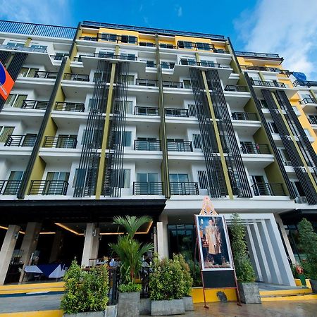 Blue Sky Patong Hotel Luaran gambar