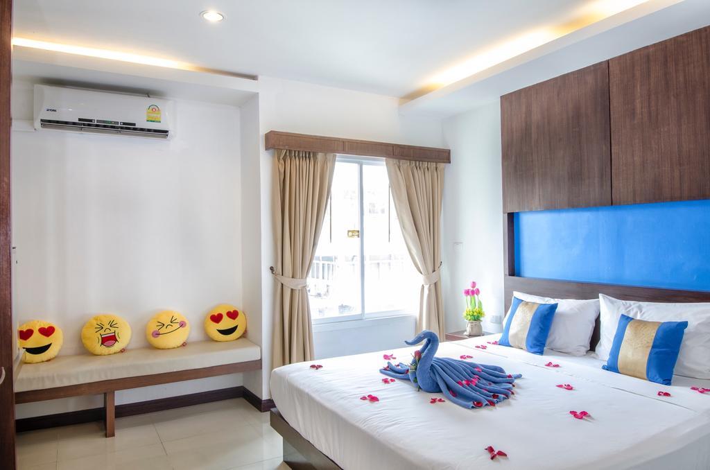 Blue Sky Patong Hotel Luaran gambar