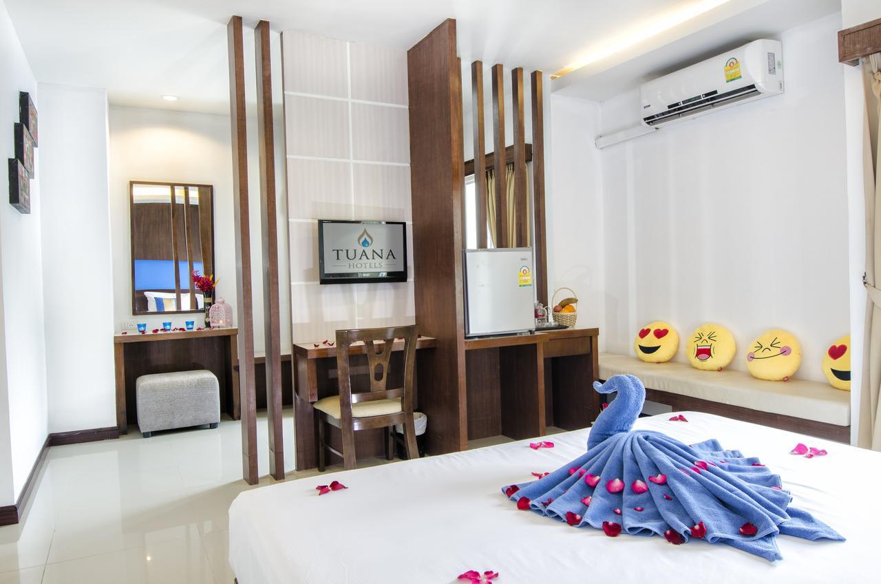 Blue Sky Patong Hotel Luaran gambar