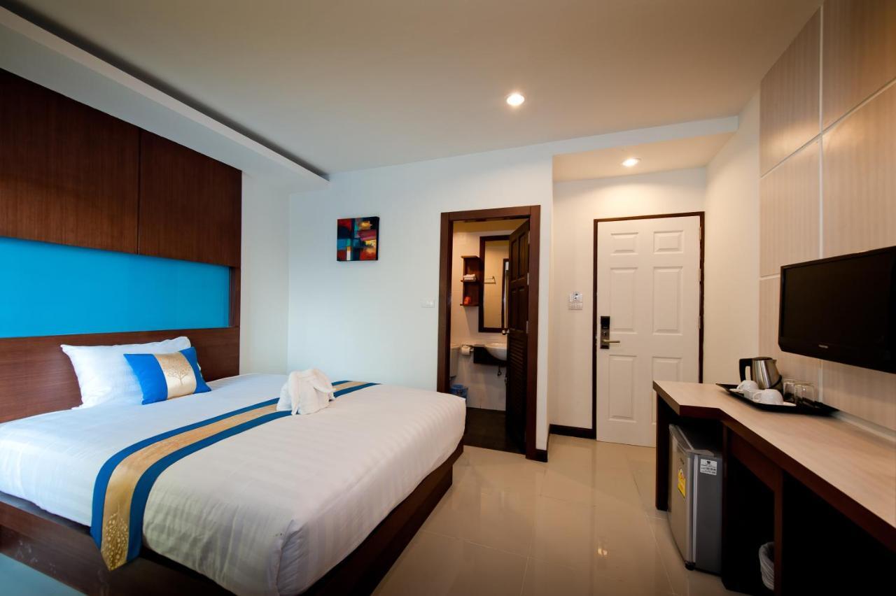 Blue Sky Patong Hotel Luaran gambar
