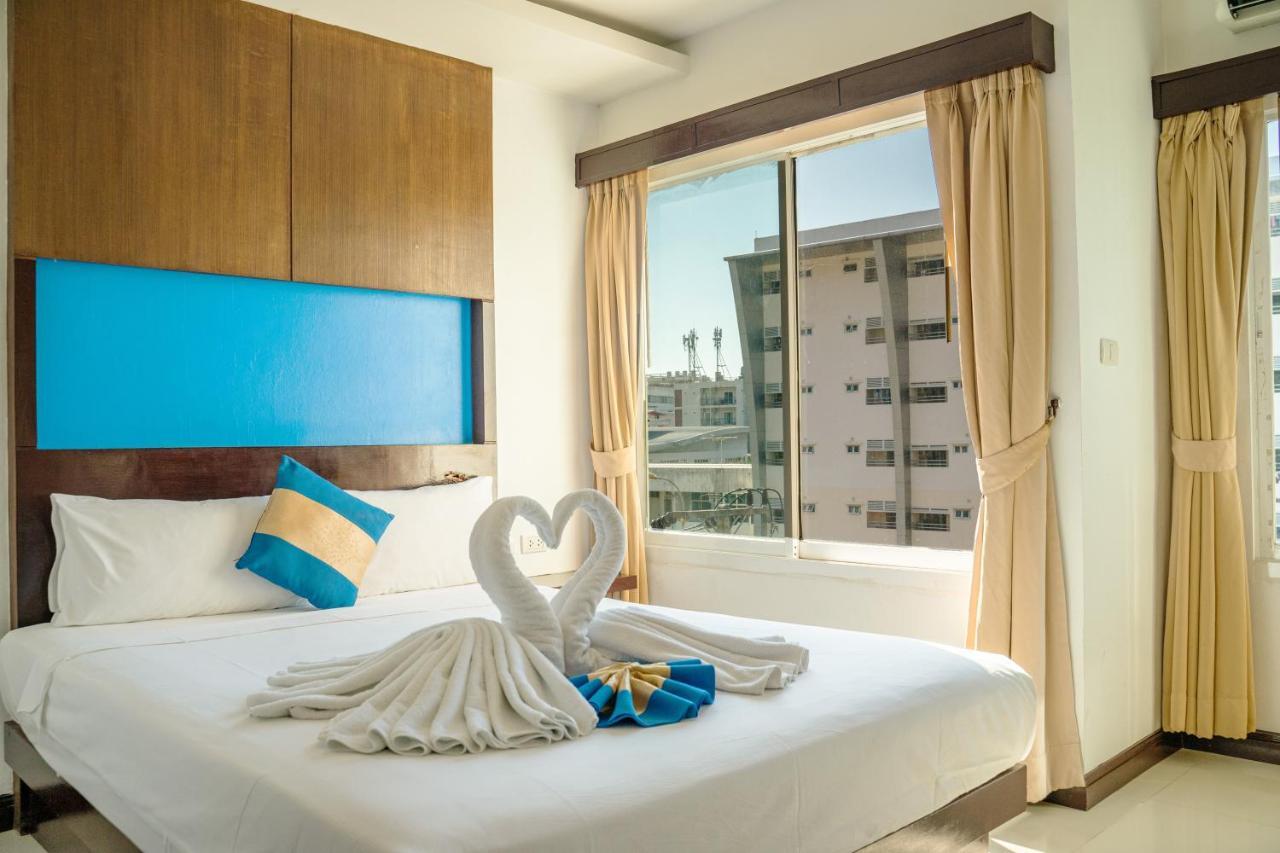 Blue Sky Patong Hotel Luaran gambar