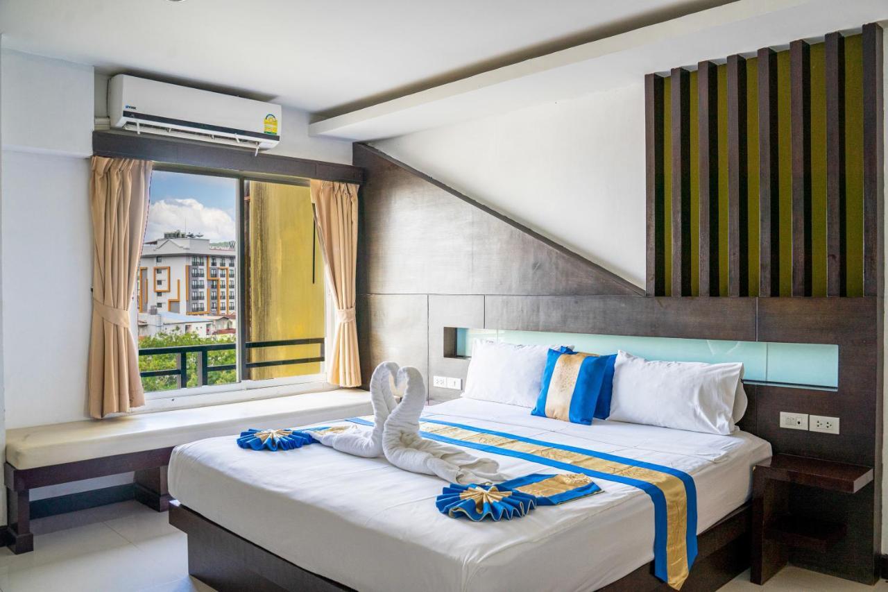 Blue Sky Patong Hotel Luaran gambar